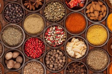 Ce este Baharat? Amestecul de condimente care aduce aromele Orientului Mijlociu în bucătăria ta