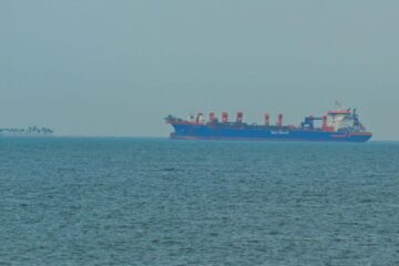 Coreea de SUd sparge blocada SUA în Strâmtoarea Ormuz. Petrolierul a traversat Marea Roșie