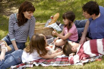 De ce apare competiția între frați și cum poate fi prevenită?