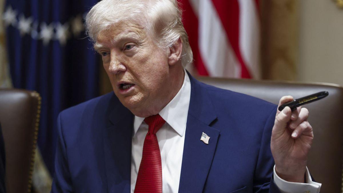 Cum a fost blocat Trump în încercarea de a obține codurile atomice