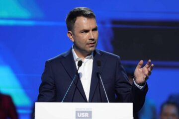 Divorț politic la Capitală? Drulă îl atacă pe Ciucu, primarul îi răspunde cu un atac la sondaje