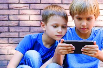 cartele SIM speciale pentru copii și amenzi pentru părinți