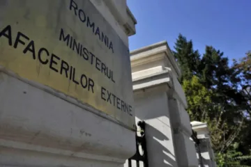 Patru conaționali, blocați pe nava sechestrată de trupele iraniene