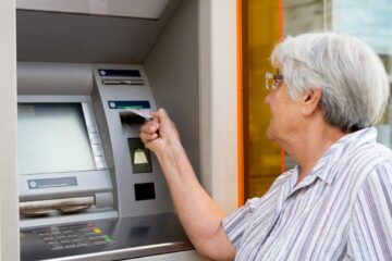 Când ajung banii la beneficiari