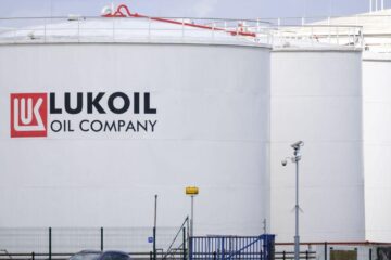 SUA aprobă repornirea rafinăriei Petrotel Lukoil. România își asigură independența energetică
