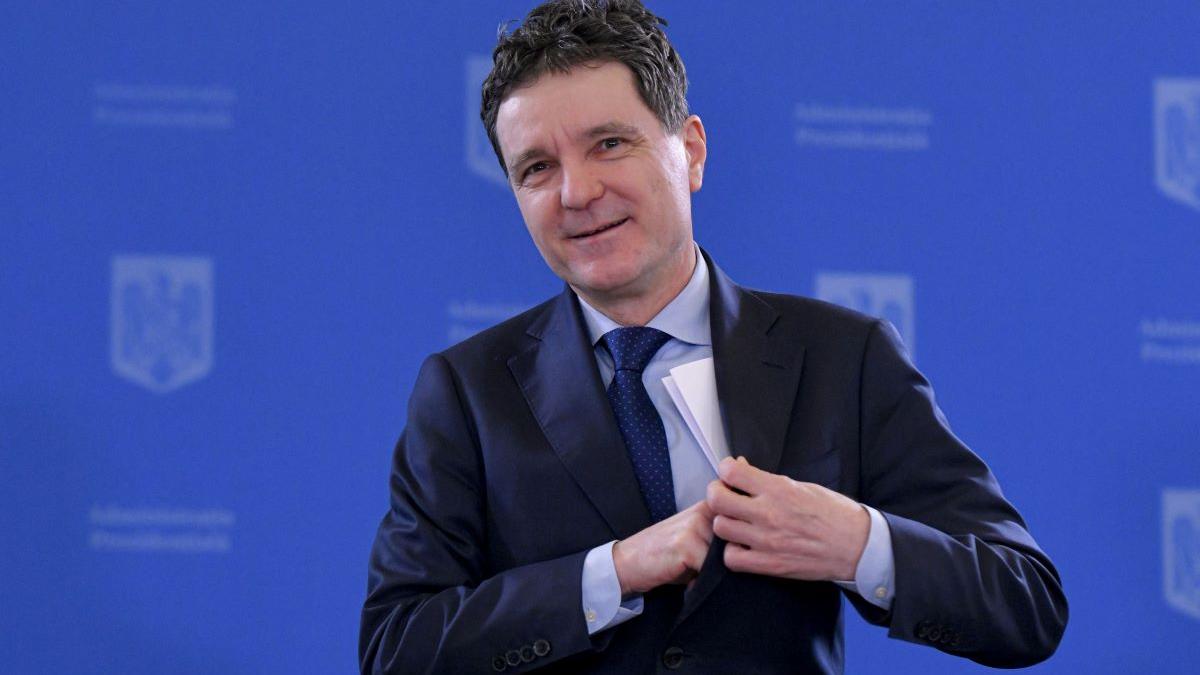 BNS îi cere lui Nicușor Dan să își exercite rolul de mediator pentru a rezolva criza profundă prin care trece România