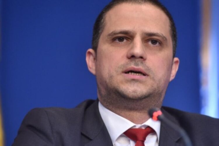 Liderul PSD Sibiu acuză promovarea lui Ilie Bolojan printr-o rețea de conturi false
