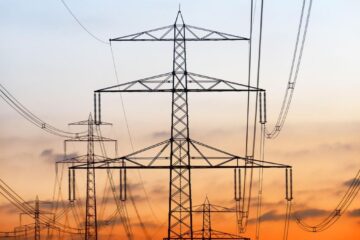 Transelectrica garantează curent fără întreruperi de Paște