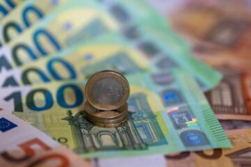BCE ar putea majora dobânzile în iunie, chiar dacă SUA și Iranul ajung la un acord de pace
