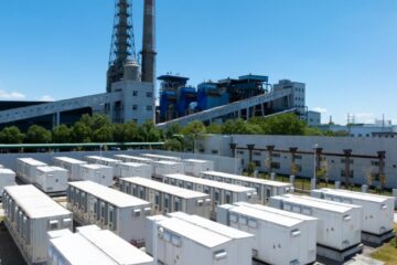 România riscă un nou „tun” energetic cu baterii și stocare făcută haotic