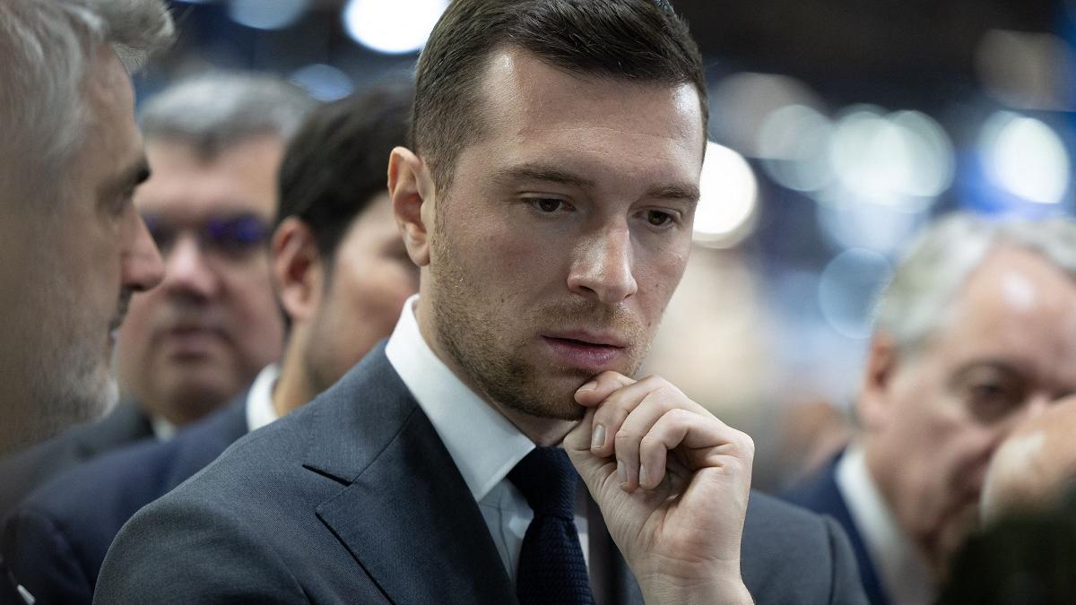 Ce spune favoritul alegerilor prezidențiale din Franța despre Trump, Putin și țările europene