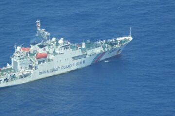 China a interceptat o fregată olandeză în Marea Chinei de Sud. Au fost trimise nave de război și avioane de luptă