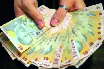 Ce se întâmplă cu bugetarii ale căror salarii urmează să scadă?