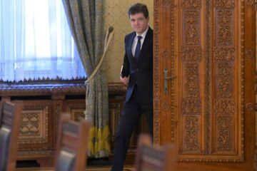 Nicușor Dan merge în Galați, la blocul lovit de drona rusească