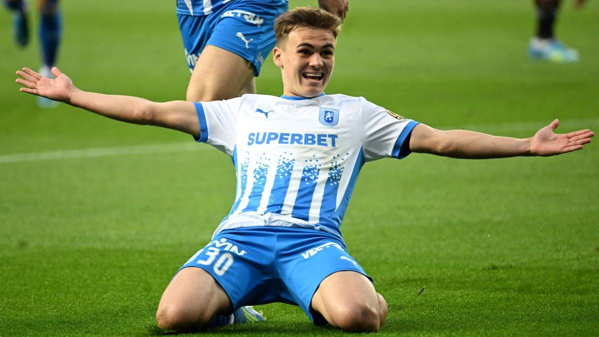 Nebunie în Bănie! Universitatea Craiova este noua campioană a României după un 5-0 devastator