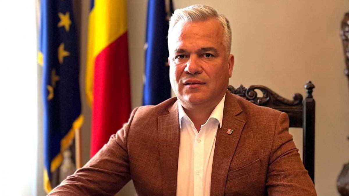 Adrian Veștea se întâlnește marți cu liderii PSD