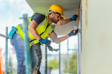 BNS solicită intervenții rapide pentru siguranța muncitorilor pe timp de caniculă