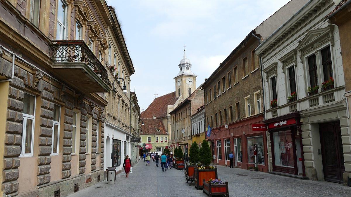 Ce orașe aleg românii pentru o viață mai bună? Localitățile medii urcă în clasamentul calității vieții