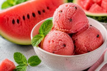 înghețata de pepene, răcoritoare și cu puține calorii