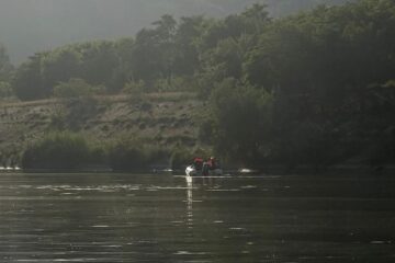 Căutări contracronometru pentru o persoană dispărută în barajul Viștea