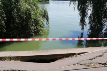 Se golește Lacul Herăstrău! PMB intervine în forță după ani de degradare a malurilor