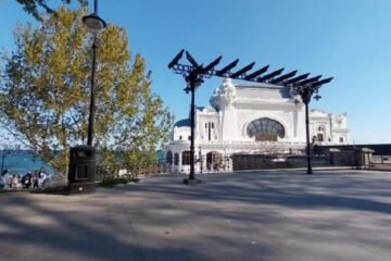 Primăria Constanţa trimite turiştii către alte destinaţii
