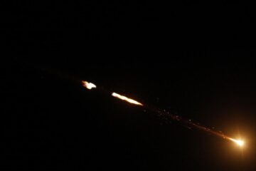 Reizbucnește războiul! Iran ripostează, lansând atacuri asupra mai multor ținte militare americane din Orientul Mijlociu