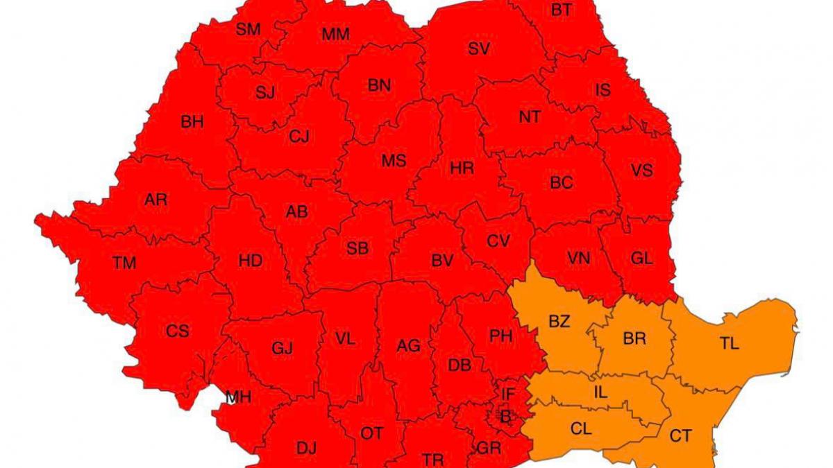 România fierbe sub Cod ROȘU de caniculă. Maxime de 41°C și nopți tropicale în aproape toată țara