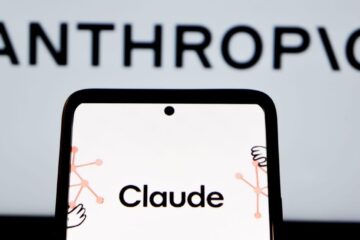AI-ul Anthropic revine în utilizare limitată