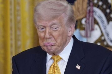 O victorie și trei înfrângeri pentru Donald Trump la Curtea Supremă