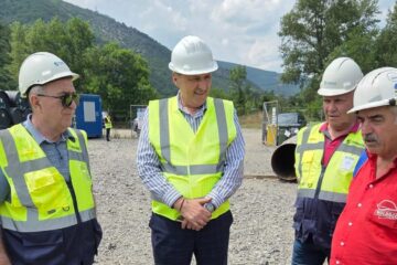 75.000 de consumatori casnici din județele Mehedinți și Caraș Severin vor avea acces la gaze naturale datorită investițiilor Transgaz