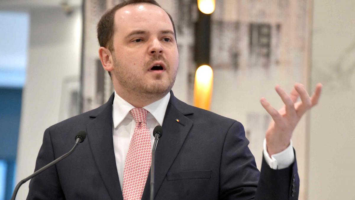 Spitalele rămân goale? Fostul ministru al Sănătății anunță o plecare în masă a medicilor din țară