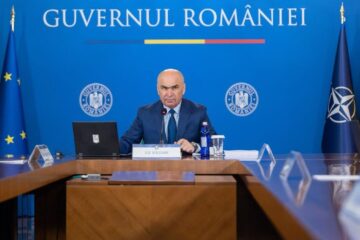 a făcut 36 de numiri în funcții de demnitate publică. Zece numiri sunt permanente