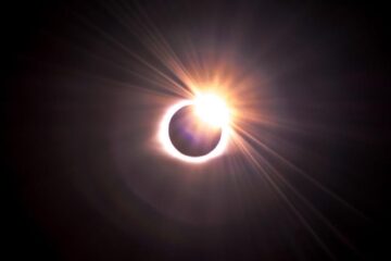 Eclipsa totală de Soare, 12 august 2026. NASA avertizează asupra riscurilor pentru sănătate