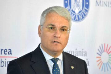 A apărut al 5-lea contract încheiat de ministerul condus de Pîslaru cu firma înființată de Pîslaru