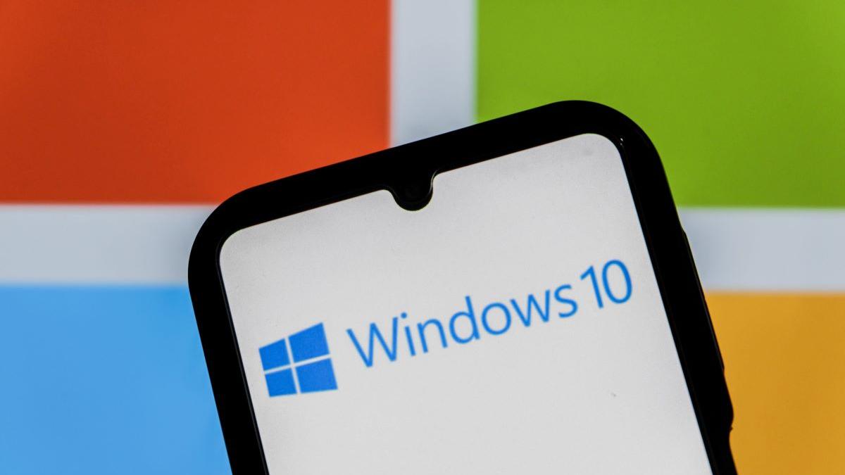 semn că Windows 11 nu convinge