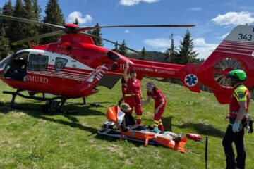 15 apeluri de urgență și două decese pe munte