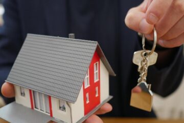 Tinerii ar putea cumpăra locuințe mai scumpe prin „Noua Casă”, cu un avans de doar 5%