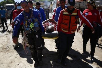 Locul neașteptat din Venezuela unde oamenii își găsesc animalele salvate din cutremur