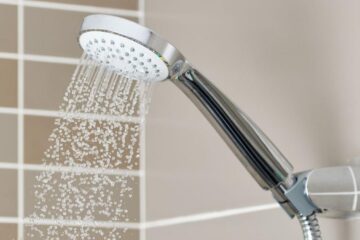 Lovitură în plin sezon pe litoral: Constanța rămâne o săptămână fără apă caldă în august