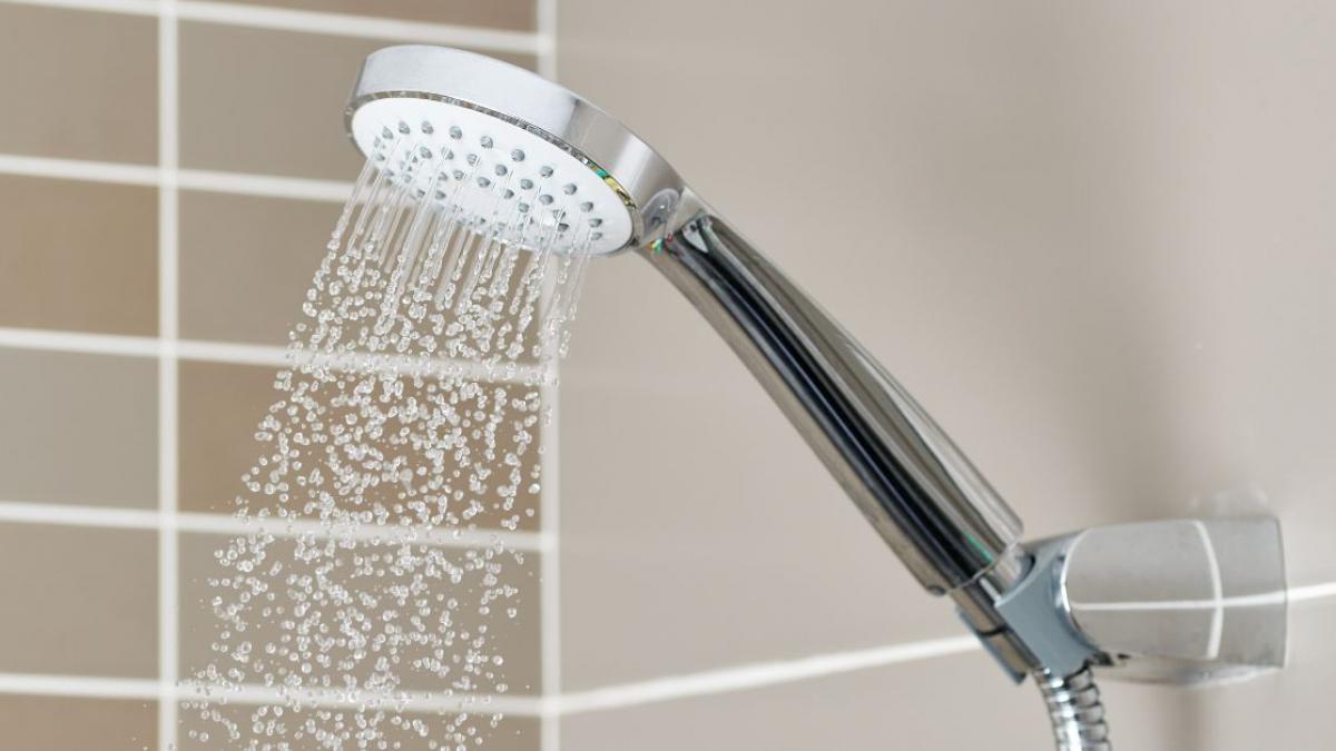 Lovitură în plin sezon pe litoral: Constanța rămâne o săptămână fără apă caldă în august