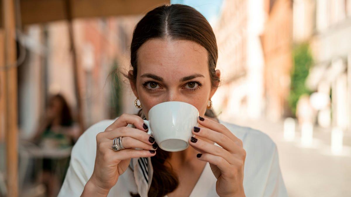 Cercetătorii au aflat cum poate o cană de cafea să frâneze extinderea celulelor canceroase