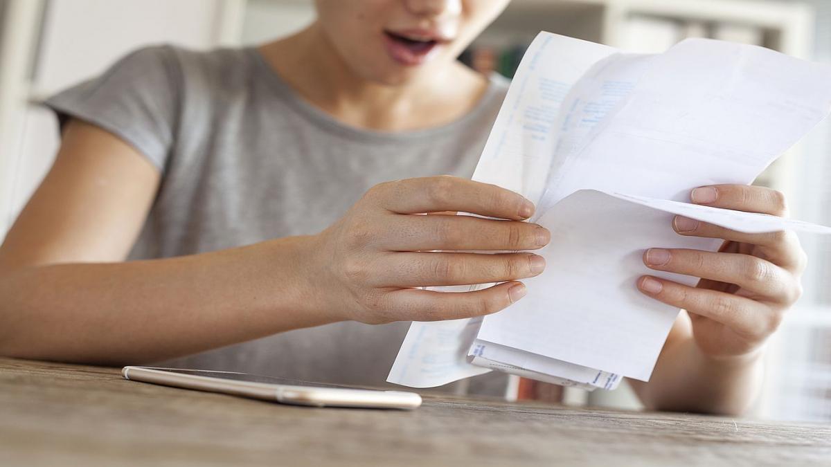 Cât plătesc românii pentru apă și canalizare? Diferențe URIAȘE între județe