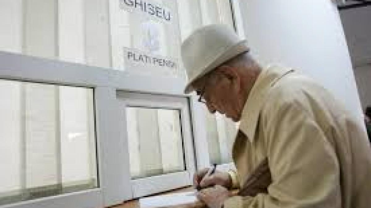 Pensiile rămân blocate până în 2027: ce sumă a pierdut fiecare pensionar din România