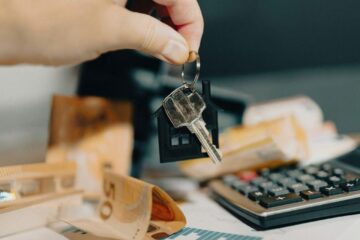 Drepturile chiriașului în România: Poate proprietarul să te dea afară de pe o zi pe alta?