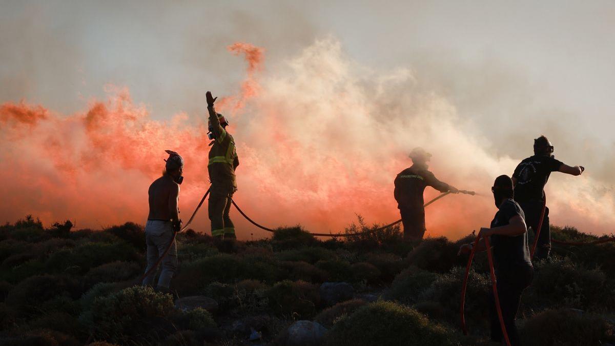 Incendiu de amploare în Halkidiki. Avertisment urgent pentru turiștii români