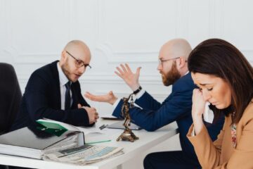 După câte luni de restanță te poate da asociația în judecată și cum se calculează penalitățile