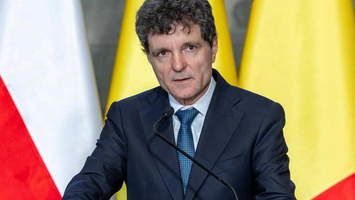 Nicușor Dan anunță investiții de miliarde pentru găzduirea trupelor SUA