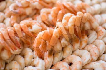 O specie exotică a explodat în Dunăre. Delicatesa din restaurantele din Deltă îngrijorează biologii