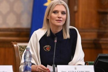 Alina Gorghiu avertizează că noul Cabinet nu are majoritatea în Parlament